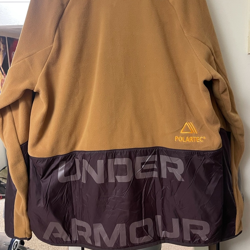 New with tags, Large Under Armour Polartec